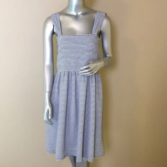 MADEWELL | Texture & Thread Smocked Dress in Stripe - Picture 5 of 16